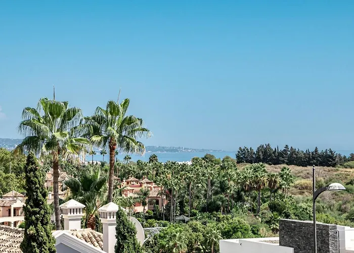 Sat2 - Modern 2 Bedroom With Ocean View *