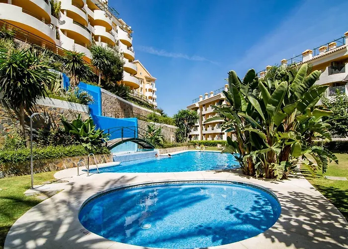 Sat2 - Modern 2 Bedroom With Ocean View *