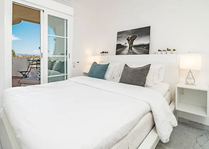 Apartament Sat2 - Modern 2 Bedroom With Ocean View