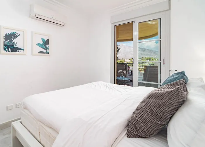 Apartament Sat2 - Modern 2 Bedroom With Ocean View