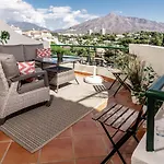 Sat2 - Modern 2 Bedroom With Ocean View Apartment
