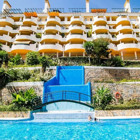 Apartment Sat2 - Modern 2 Bedroom With Ocean View