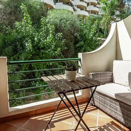 Sat2 - Modern 2 Bedroom With Ocean View