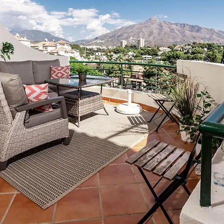 Sat2 - Modern 2 Bedroom With Ocean View Apartment