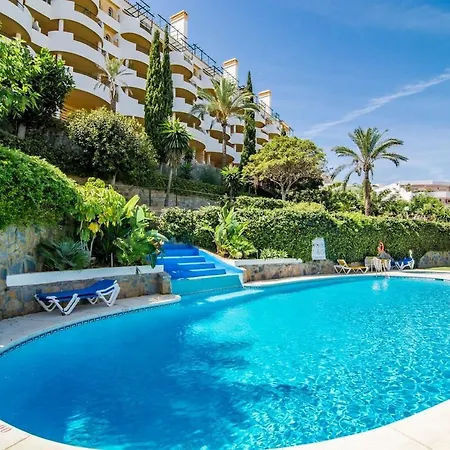 Sat2 - Modern 2 Bedroom With Ocean View