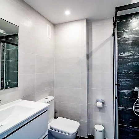 Sat2 - Modern 2 Bedroom With Ocean View