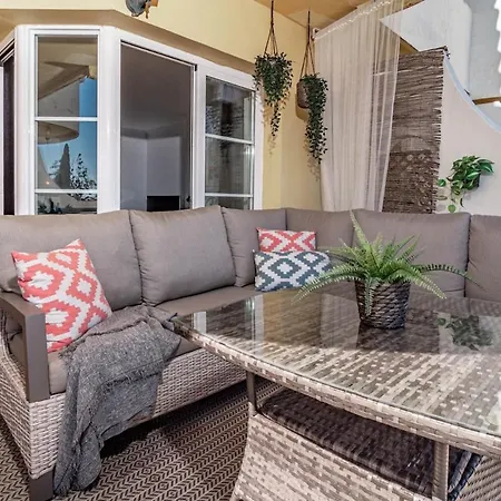 Sat2 - Modern 2 Bedroom With Ocean View * Marbella