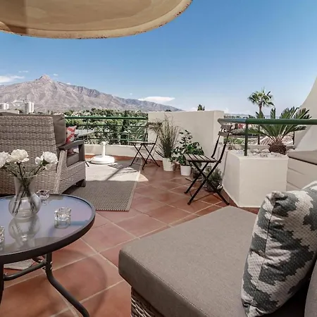 Sat2 - Modern 2 Bedroom With Ocean View