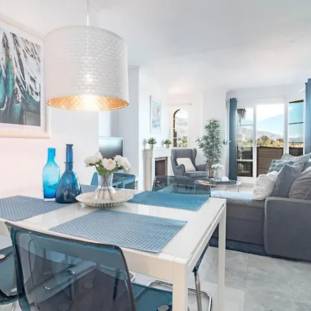 Sat2 - Modern 2 Bedroom With Ocean View Apartmán