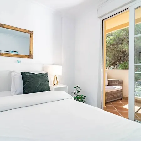 Sat2 - Modern 2 Bedroom With Ocean View