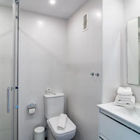 Sat2 - Modern 2 Bedroom With Ocean View Apartmán Marbella