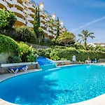 Apartment Sat2 - Modern 2 Bedroom With Ocean View *