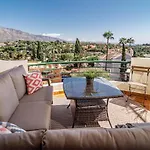 Sat2 - Modern 2 Bedroom With Ocean View *